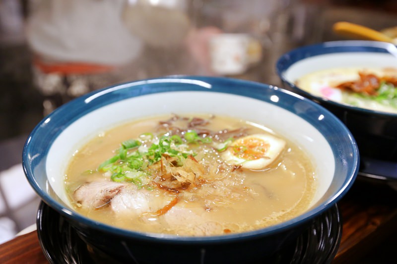 台中日式拉麵推薦 火曜二代目 柳川西路美食 雞豚清爽湯底限量五十碗