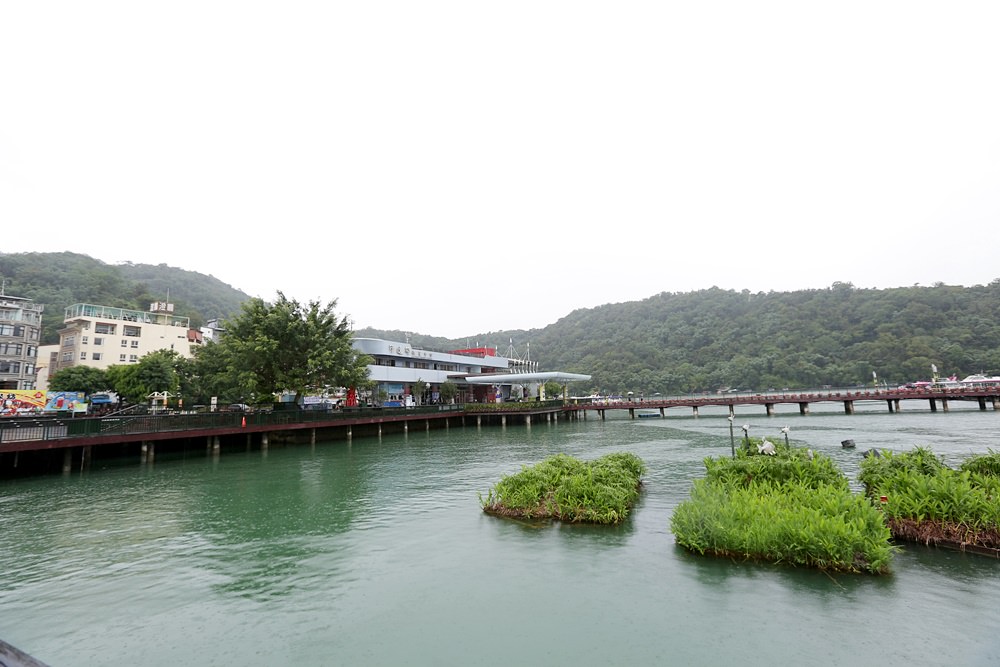 日月潭湖景飯店推薦 晶澤會館在伊達邵碼頭邊 窗外就能一攬日月潭美景