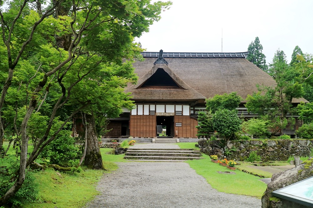 日本北陸十日露營+車中泊 自駕旅行 合掌村 高山陣屋 飛驒 金澤 戶隱 小布施