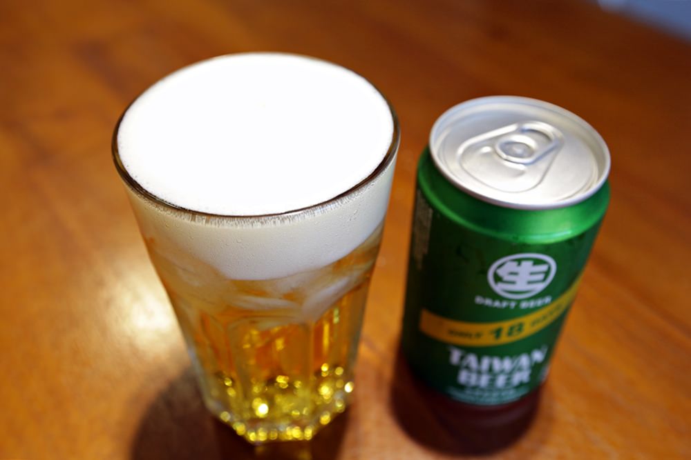 18天生啤酒 瓶裝vs罐裝 同台評比口感