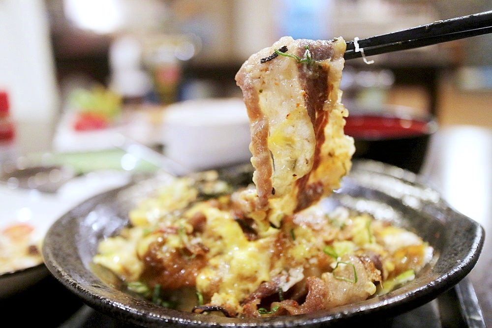 平價日式料理 雷穀食堂 料理用心大推鰻魚丼飯 小菜精彩CP值高 味噌湯白飯吃到飽