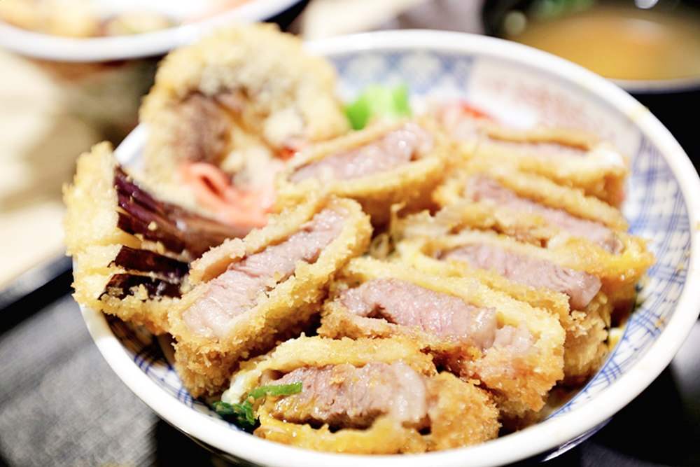 天串元祖串揚 大阪串炸烤物丼飯 季節新品軟殼蟹雪蟹鉗好大推