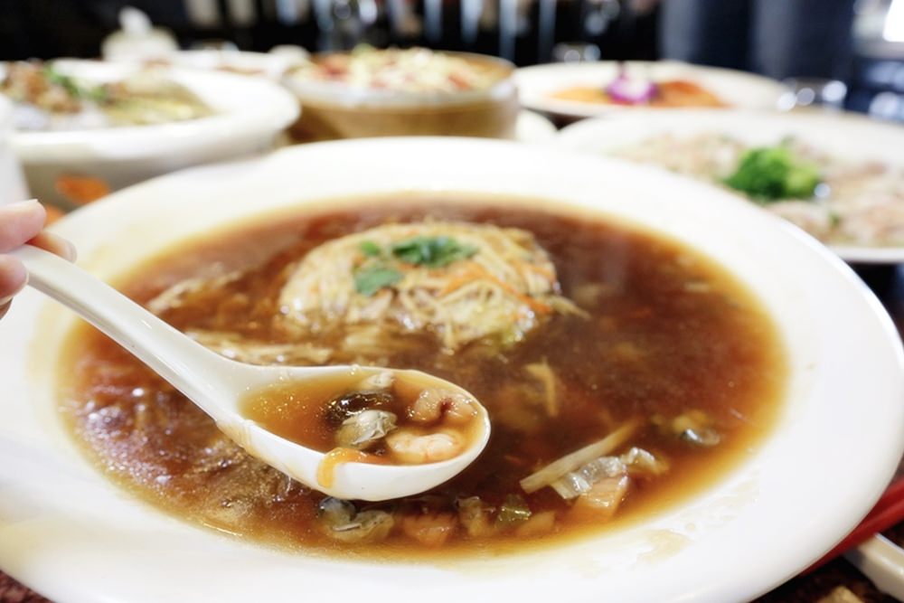 豐原景園活海鮮 國賓飯店師傅掌廚 老饕級美味小館子價格 熱年菜預訂再送香噴噴筍糕