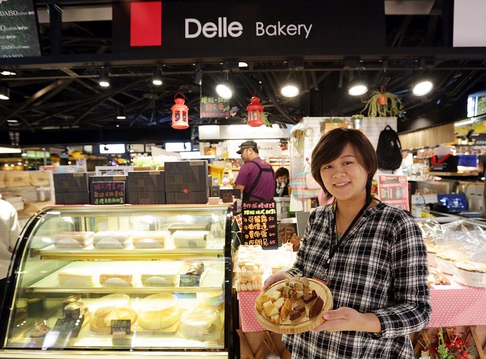 德麗烘焙 DELLE Bakery 法式經典點心可麗露瑪德蓮還有乳牛生乳捲 第六市場過年必逛