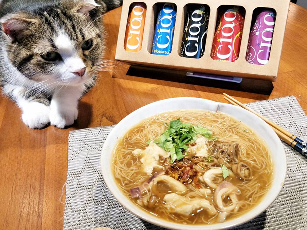 台中晨霧酒坊 全台獨家繽紛CIAO氣泡酒 法國阿爾薩斯酒莊直進 提供單杯品酩 飲紅酒就是要輕鬆喝