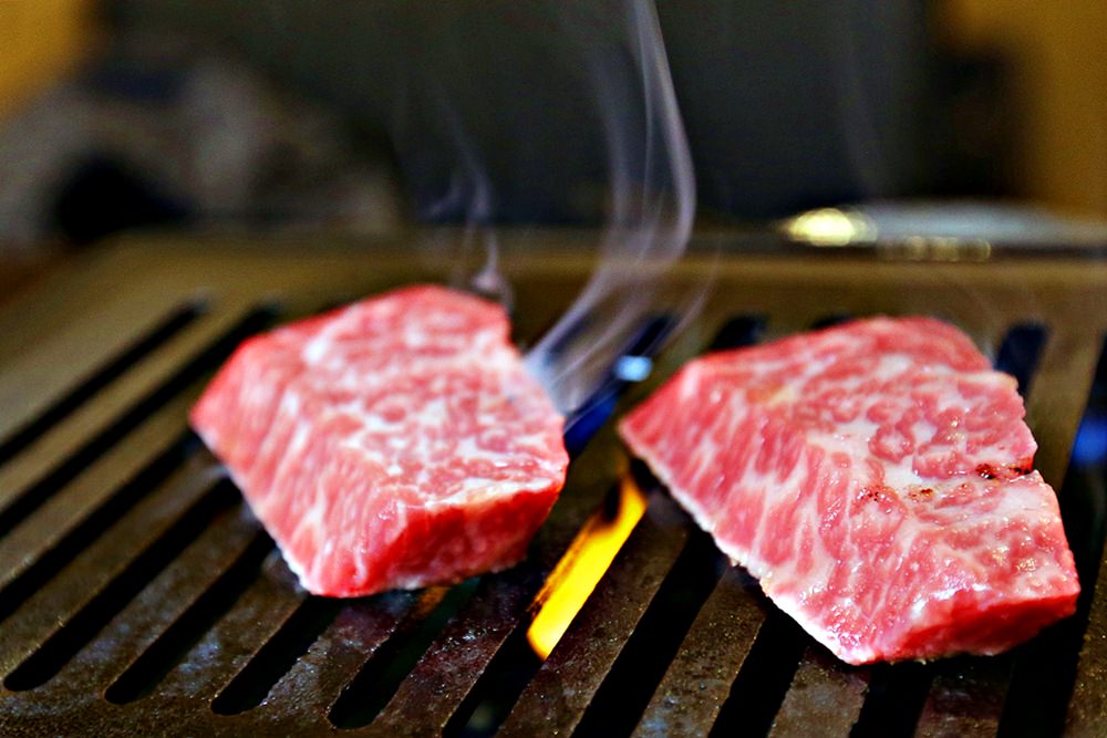 燒肉本氣 頗有居酒屋氛圍 有台中少見的內臟食材