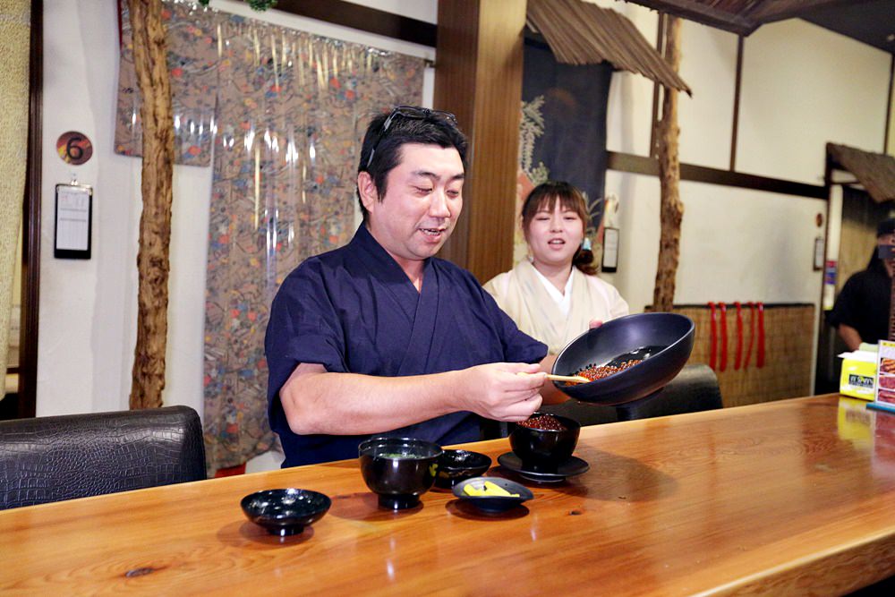 御三家北海道祭 滿到爆炸羅臼鮭魚卵飯 千顆鮭魚在嘴裡爆開用味蕾暢遊北海道