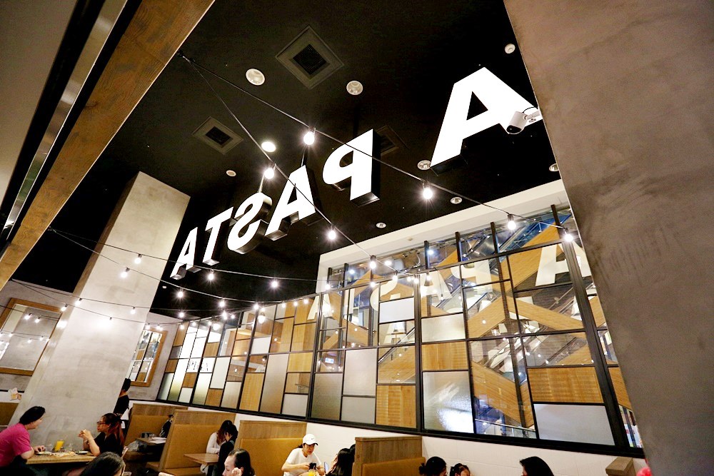 石壁家SPIGA 日本東京人氣店進駐中友百貨 肥美松葉蟹季節限定料理必吃