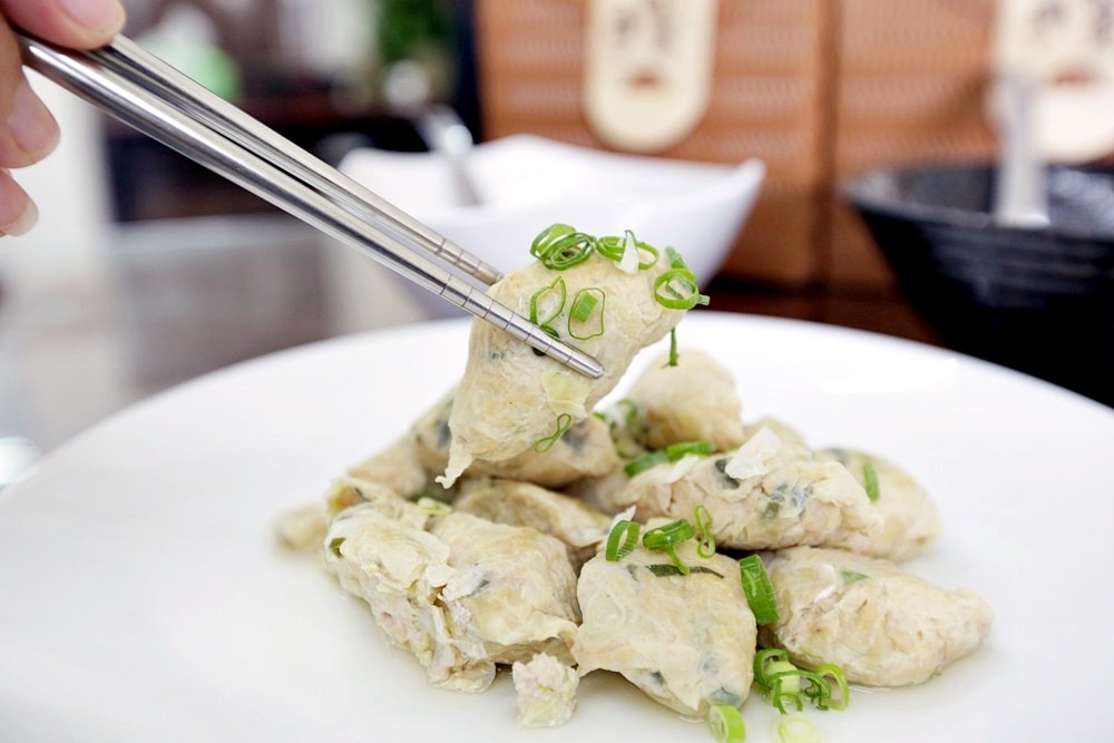 西府煨麵 六分鐘就能煮出餐廳級蔥開煨麵 餐館級美味不必再吃泡麵 文末有低GI餐包