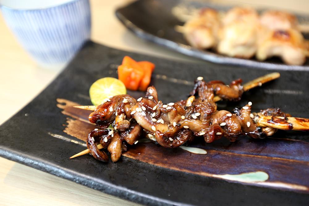 本鰻魚料理屋 台中太平美食 蔥花滿滿鰻魚飯 龍眼炭烤讓鰻魚更香Q 隱藏版烤鰻肝想吃得人品爆發