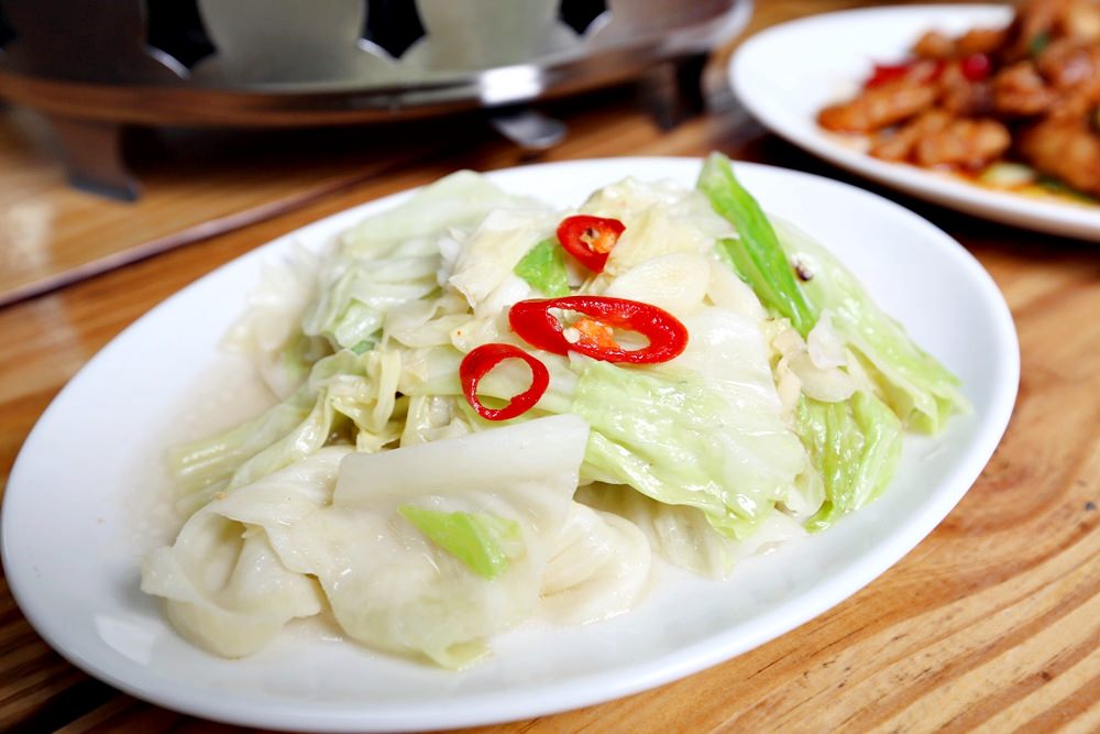 豐原平價台菜料理 ㄎㄠ一杯臺菜熱炒 雙人套餐$300 道地功夫菜 芋頭鴨 酥脆肥腸好涮嘴