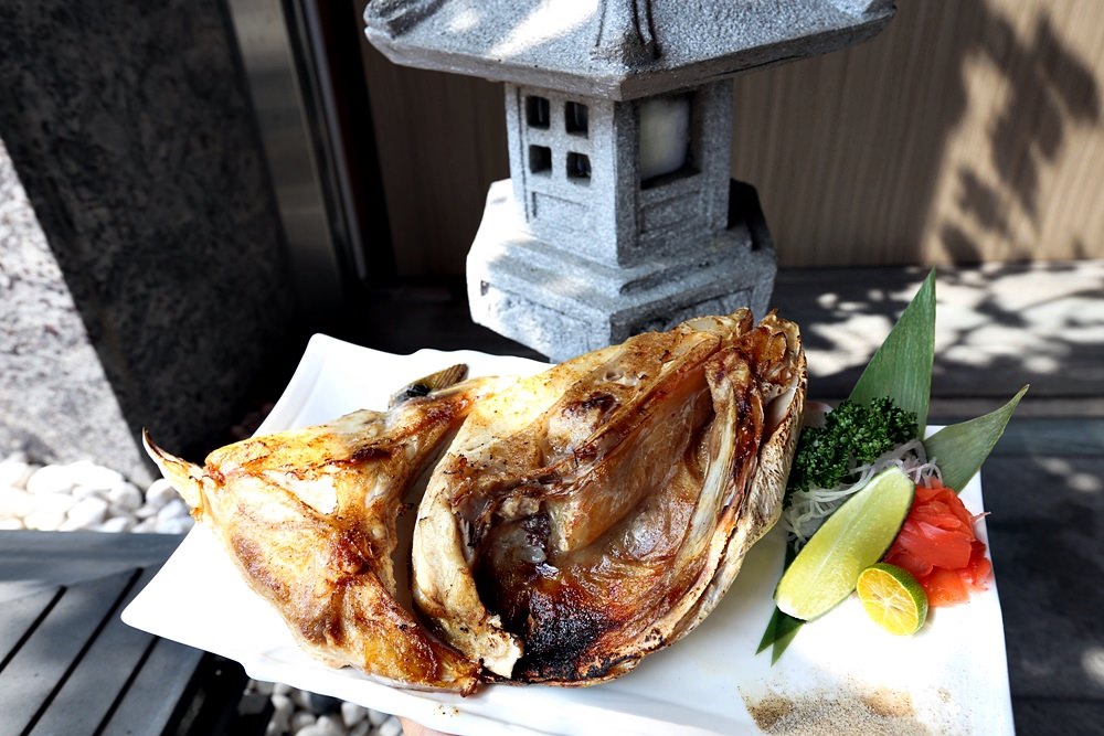 海饕丼飯專賣店 極上海饕丼 北海道干貝、生食級天使紅蝦 一次集滿九種海味