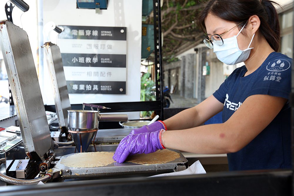 台中手作蛋捲似錦堂 審計新村熱門伴手禮 跟著蛋捲香氣走就對了！