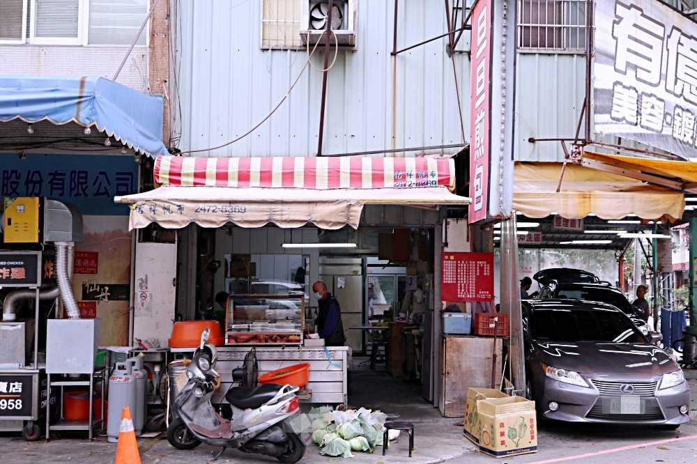 旦旦煎包 | 台中南屯20年老店 高麗菜煎包12元 皮薄餡滿甜脆又多汁