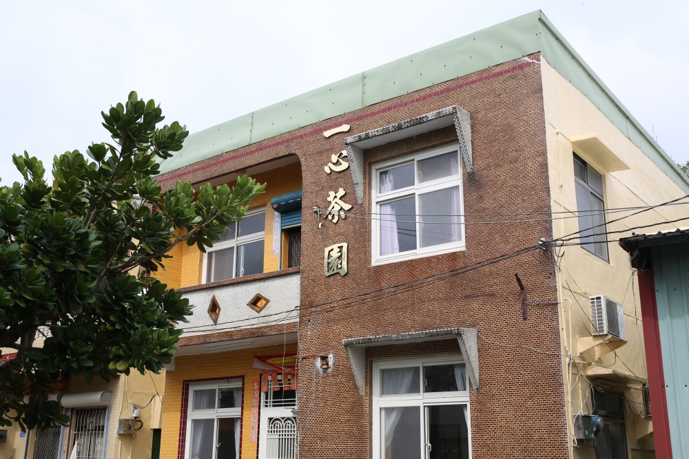 來墾丁這麼玩就對了！採港口茶 黑豆腐DIY 漫步白榕園 港口村生態旅遊好精彩