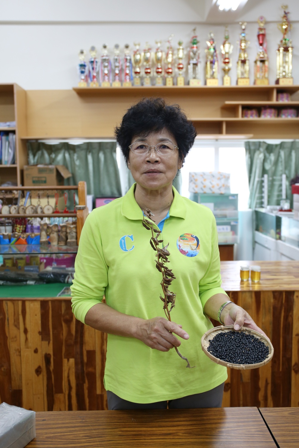 來墾丁這麼玩就對了！採港口茶 黑豆腐DIY 漫步白榕園 港口村生態旅遊好精彩