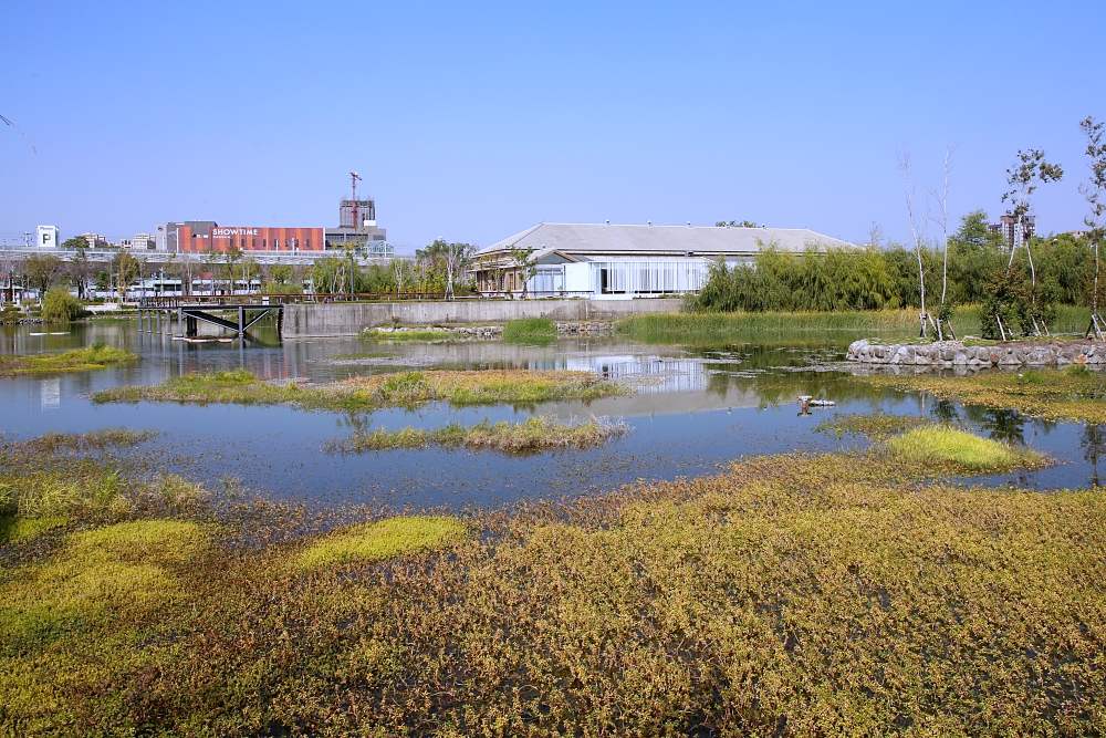 鵬程建設 星境界 入住台中車站精華區就這次！方正大二房 散步就到秀泰、星泉湖、台中公園