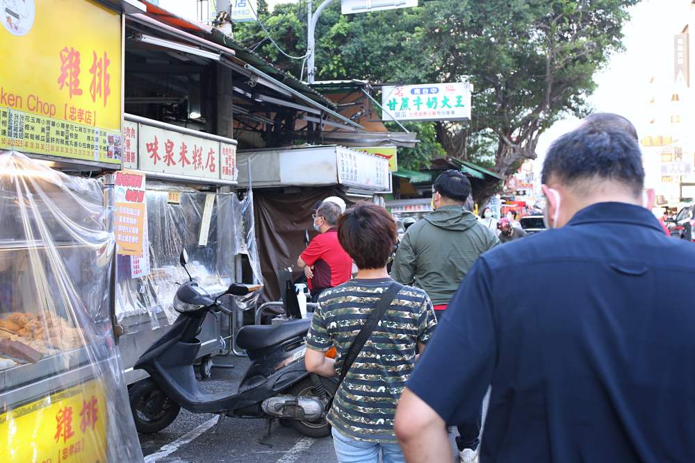 台中南區漫步散策 2大夜市好好逛，樹仁公園隱藏版巷弄美食好神秘