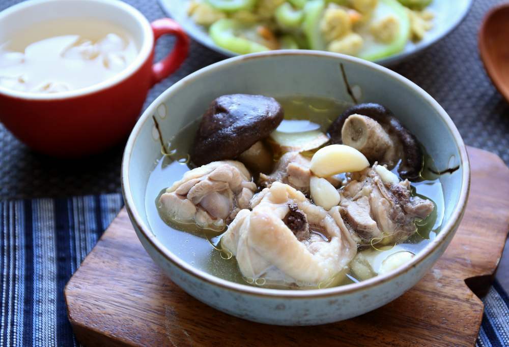 九春日鮮配 線上菜市場 海鮮肉品蔬果全都有，台中市區冷凍專車1.5小時內直送到家，再回饋3%買菜金！