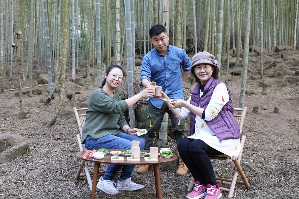 金台灣山莊 溪頭住宿杉木房一泊二食 品酩釀在竹子裡的竹筒酒席超風雅