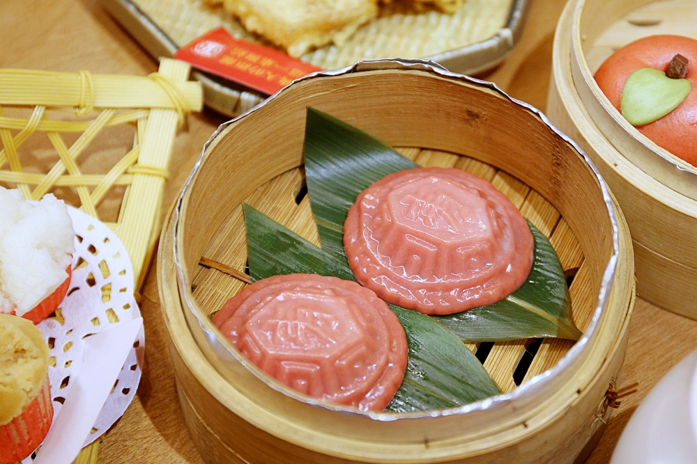 有春茶館 經典懷舊台味點心大集合 發糕年糕草仔粿豬血糕 滿滿古早味 台中美食推薦