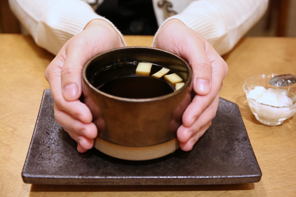 有春茶館 經典懷舊台味點心大集合 發糕年糕草仔粿豬血糕 滿滿古早味 台中美食推薦