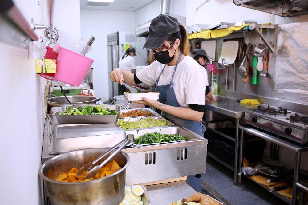 纖活健康餐 大魚大肉後就讓低油又好吃的文青便當出馬吧！