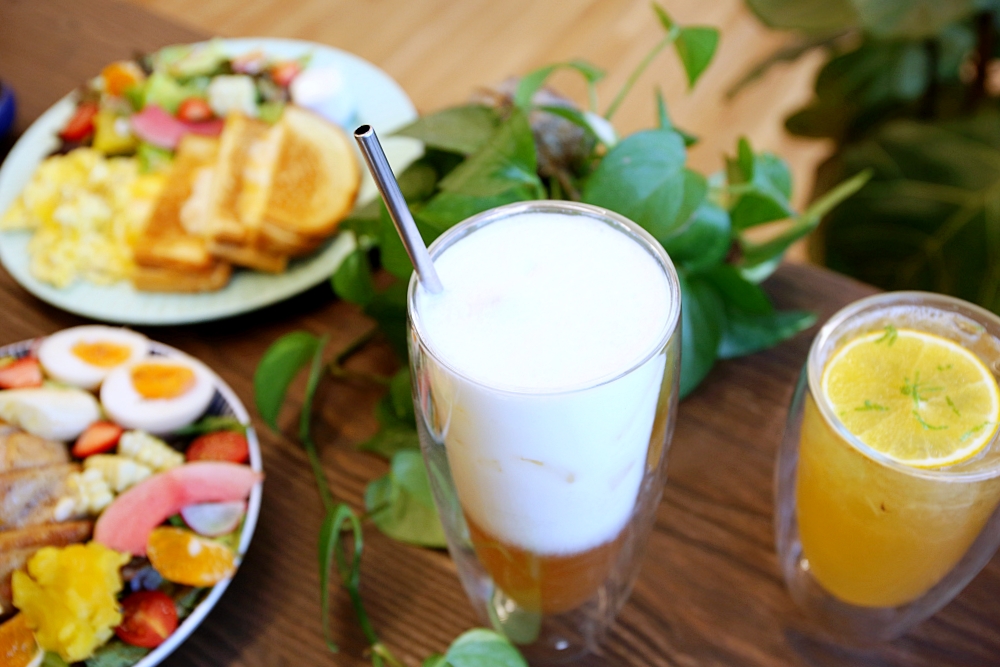 阿飛brunch 隱身巷弄的台中火車站森林系人氣早午餐