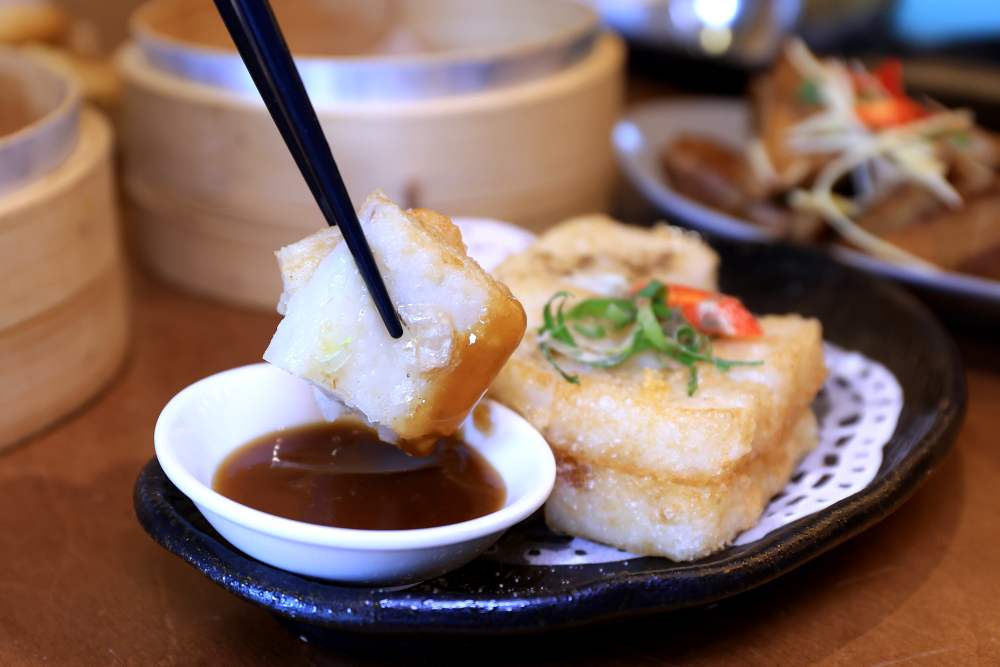 有春茶館 首見貓咪機器人 台中古早味聚餐餐廳