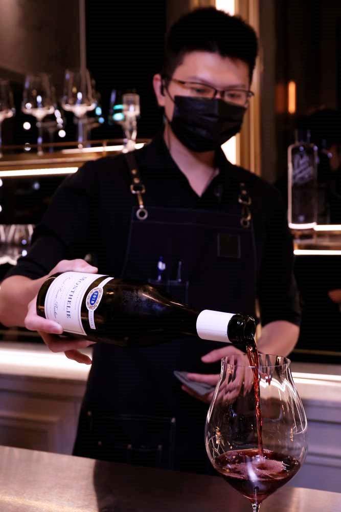 CRU酒窖 / CRU cave a vin 隱身七期豪宅的質感風格酒吧 台中法國紅白酒、香檳wine bar