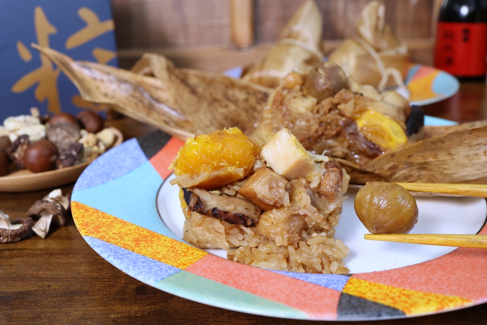 滿穗台菜 台式肉粽就這顆！老饕最愛北部粽，整顆干貝蛋黃栗子好料滿滿！