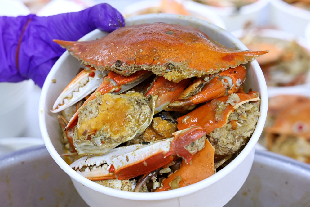 阿布潘水產 | 台中最多種類「活秋蟹」，輕鬆料理奢華螃蟹大餐，漁船新鮮直送，肥美優惠價一次飽嚐！