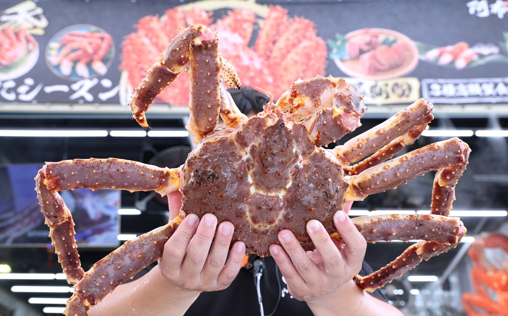 阿布潘水產 | 台中最多種類「活秋蟹」，輕鬆料理奢華螃蟹大餐，漁船新鮮直送，肥美優惠價一次飽嚐！