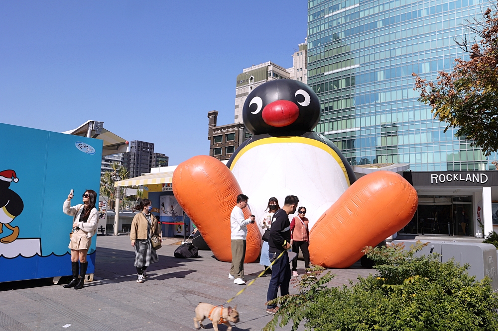 捕捉6米高野生PINGU！企鵝家族快閃台中街頭，配著藍天好好拍！