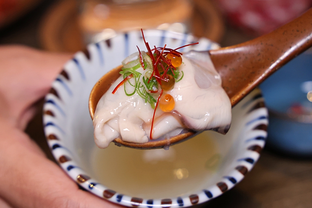 將軍府勤美店 | 草悟道深夜食堂，炭火串燒、肥美生蠔、日本清酒，台中居酒屋推薦！