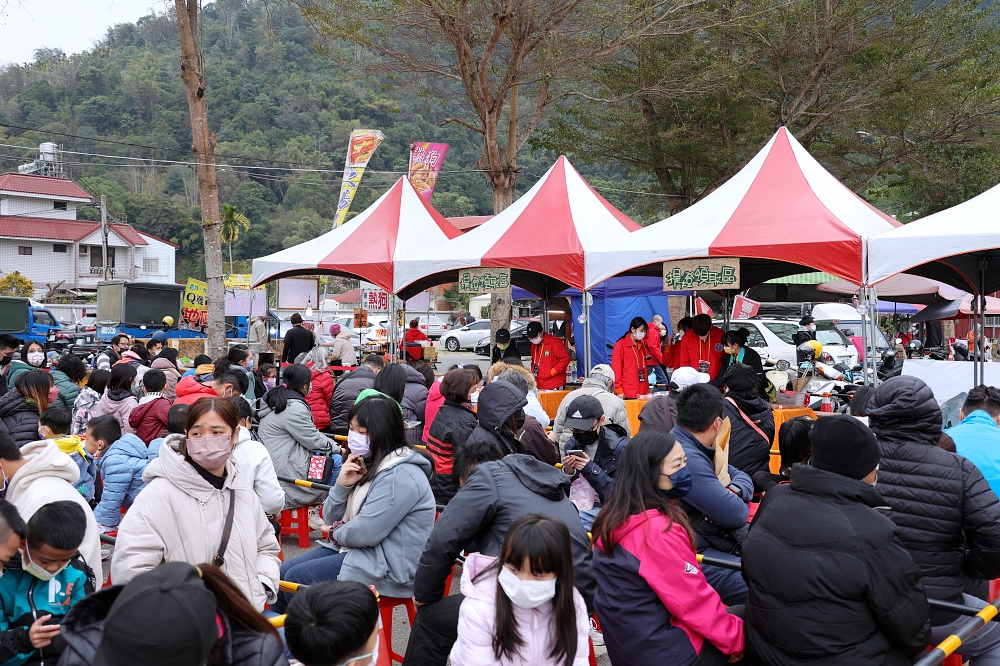 埔里森林逐燈祭 | 2023埔里燈會融入濃濃山城特色，拎著松果提燈、森林火炬漫步森林小徑好浪漫！