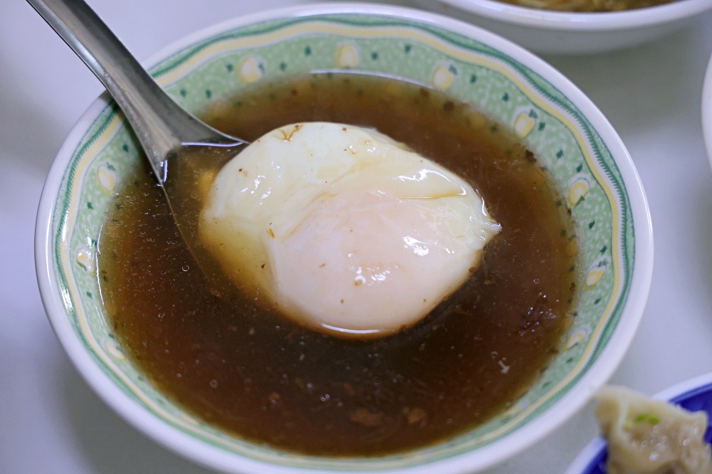 老士官長擀麵 | 來清水必吃眷村老味道，內行人最愛擀麵配蔬菜蛋湯！