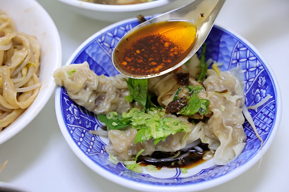 老士官長擀麵 | 來清水必吃眷村老味道，內行人最愛擀麵配蔬菜蛋湯！