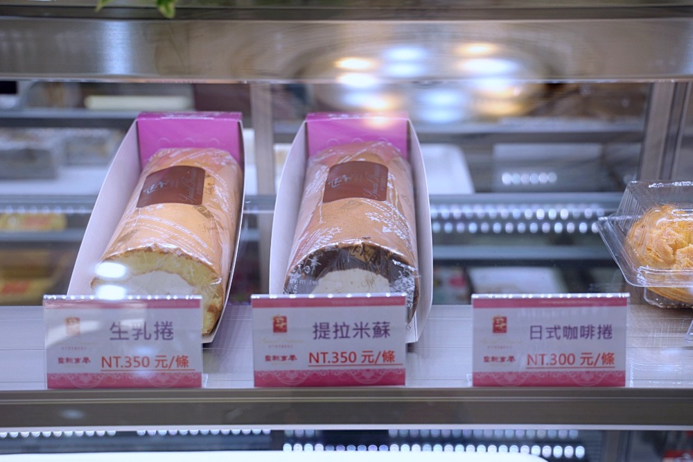 寶才食品 | 豐原糕餅老店，招牌豆漿蛋糕香甜柔軟口感好清爽，咖啡和南瓜口味也好吃！