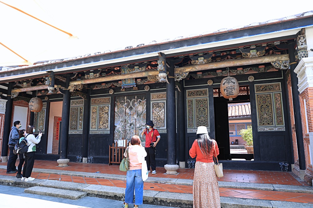 霧峰一日遊 | 暢遊霧峰經典景點，光復新村、霧峰酒莊、民生故事館、黑翅鳶麵食館、林家宮保第，悠遊卡搭乘151阿罩霧線，不開車也能遊霧峰！