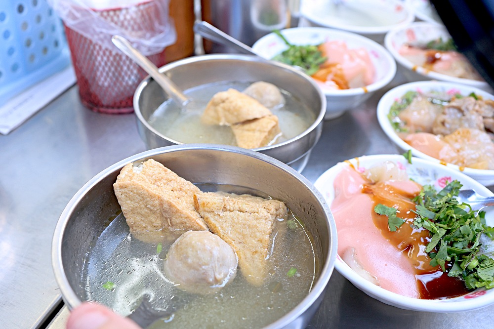 油豆腐頁丸湯