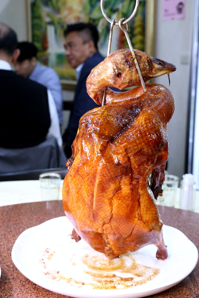 大祥海鮮餐廳  |  生猛大沙公大沙母，肉滿膏肥蟹黃滿殼，台中聚餐餐廳有包廂