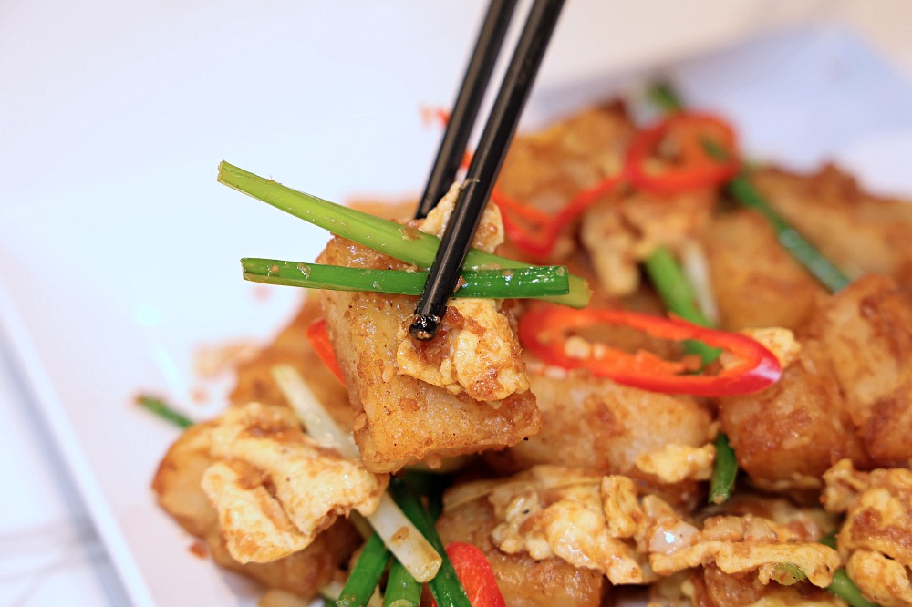 客來樂夜食 | 宵夜吃什麼？台中深夜食堂全新推出酸菜牛肉麵和厚切豬排咖哩飯，台中宵夜推薦！