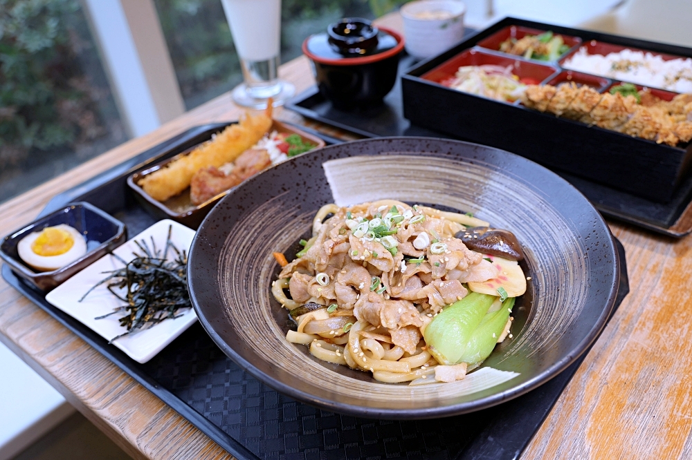 日饕和食料理 | 國資圖平價餐廳，定食、烏龍麵150起免服務費，用餐不限時全日供餐！