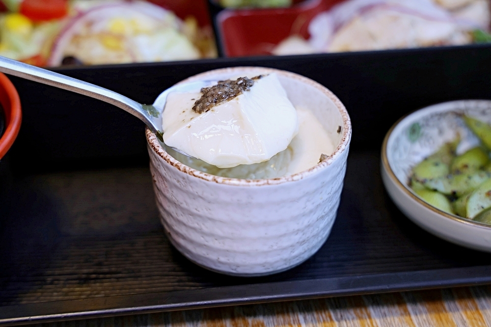 日饕和食料理 | 國資圖平價餐廳，定食、烏龍麵150起免服務費，用餐不限時全日供餐！