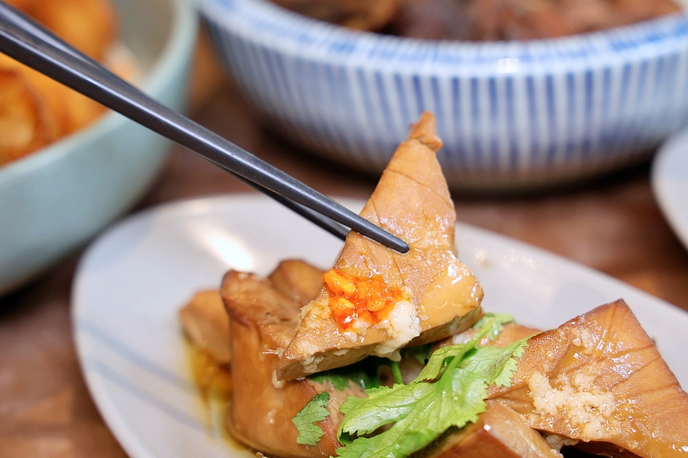 有春茶館大墩店 | 霸氣芒果冰這裡吃！古早味台菜、下午茶點心選擇豐富，台中聚餐餐廳推薦！