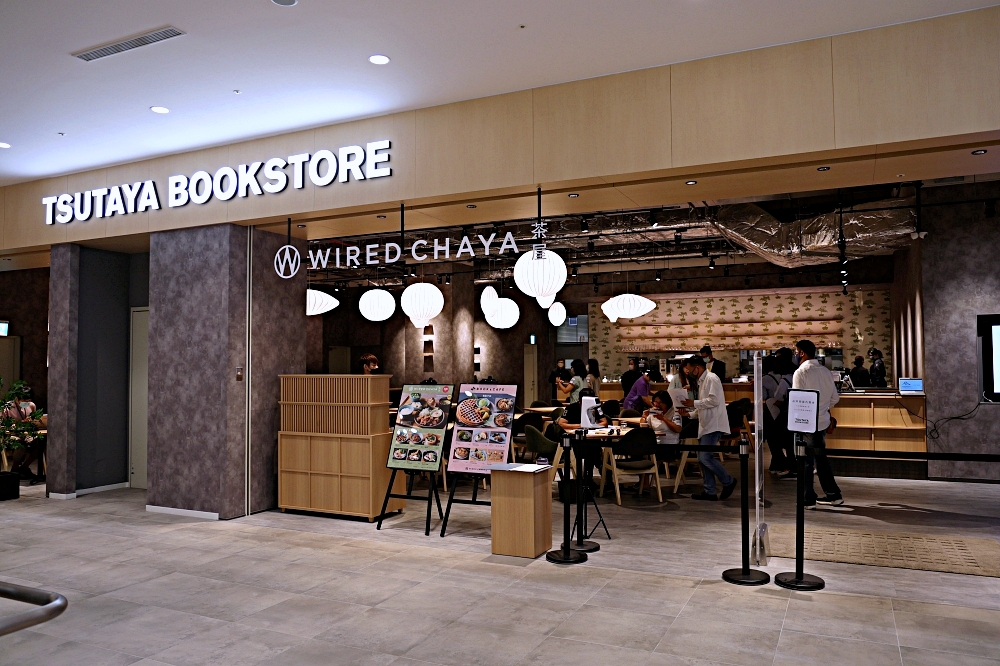 蔦屋書店 LaLaport北館 | 台中首間WIRED CHAYA茶屋進駐最美書店