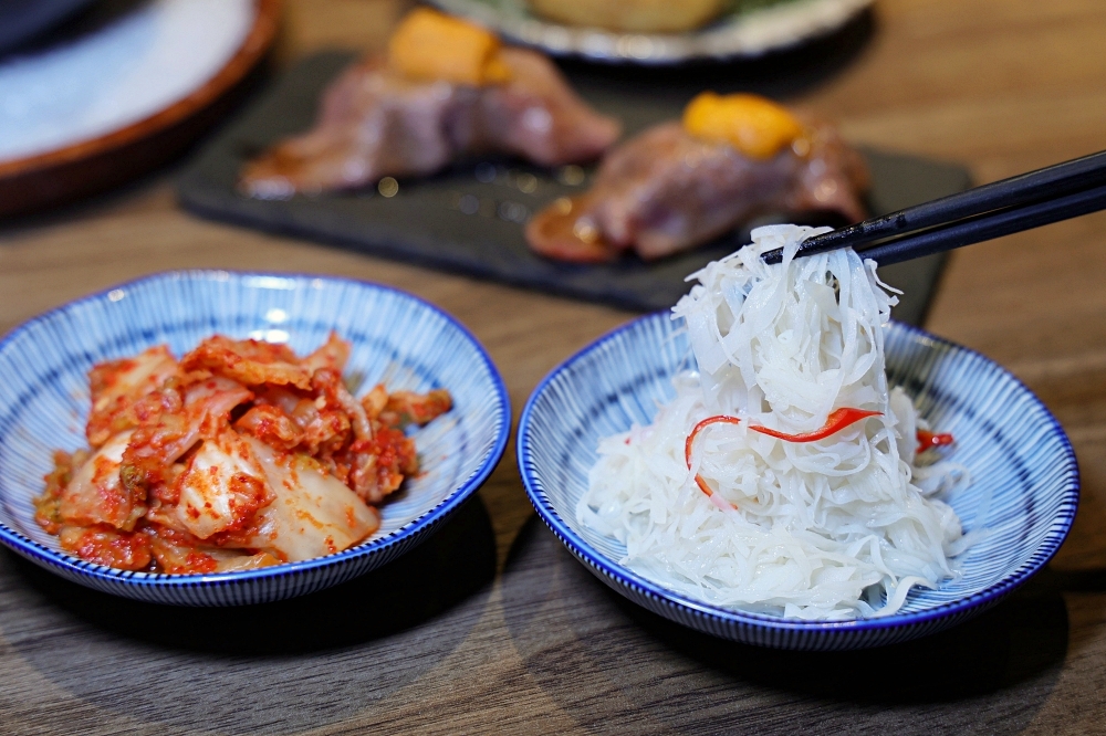 山鯨燒肉西屯店 | 浮誇和牛寶箱、免費和服體驗，還有日本鳥居造景，台中燒肉推薦！