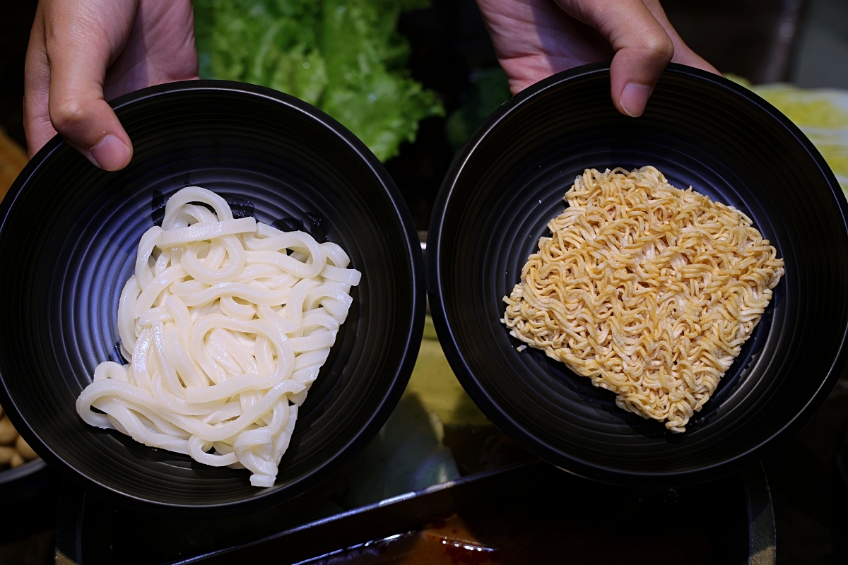 椒饗麻辣鍋 | 師承新北齊味麻辣鴛鴦鍋，滑嫩爆汁麻辣鴨血太經典，公益路麻辣鍋推薦！