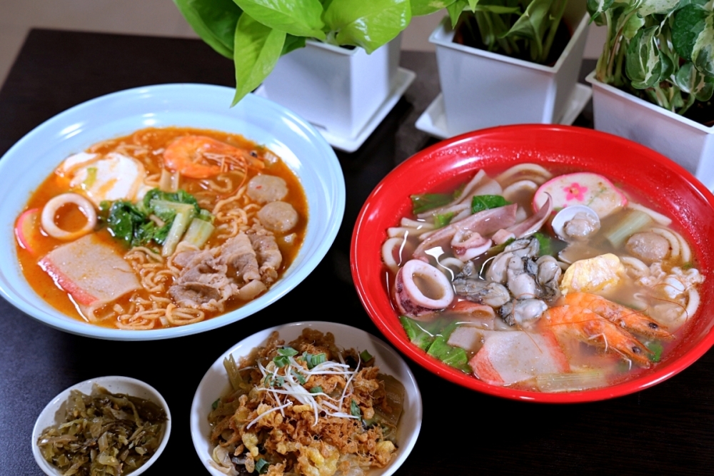 三井食坊 | 建國市場直送食材，滿滿海鮮好料只要百元出頭，LaLaport旁最親民美食還有冷氣！